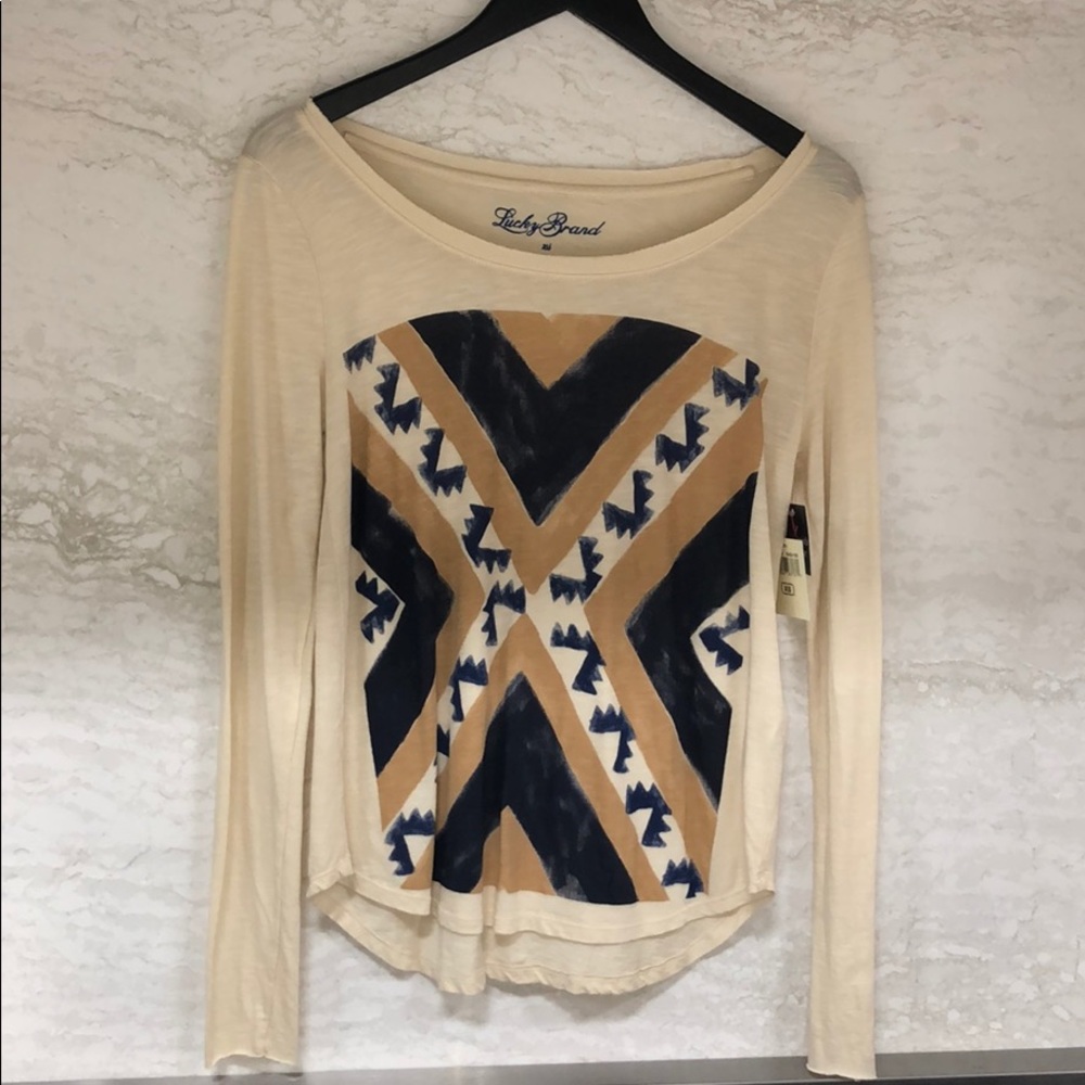 Long sleeve top